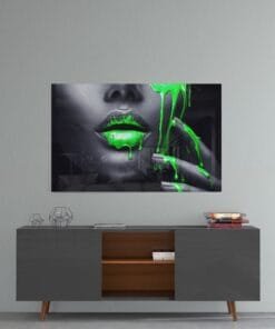 Vrouw Met Groene Verf Glasschilderij