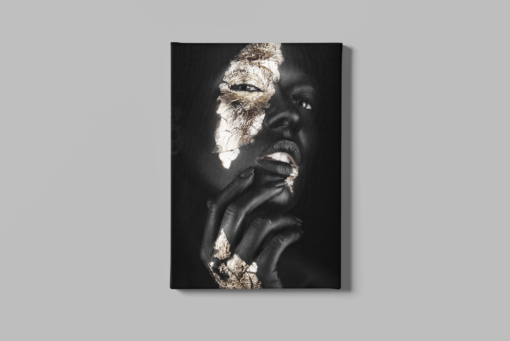 Vrouw Met goud Foto op Canvas
