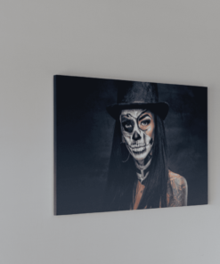 Alternative view of Foto op canvas Vrouw met tatoeage