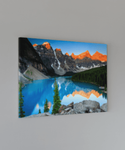 Alternative view of Landschap Meer Bergen Canvas Schilderij