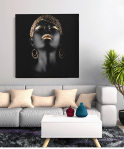 Portret van een vrouw met gouden make-up Schilderij
