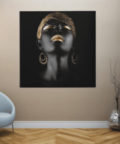 Portret van een vrouw met gouden make-up Schilderij